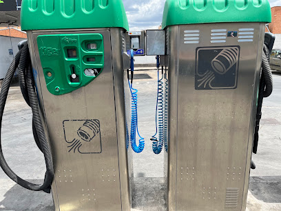 Lavadero de Coches a presión con espuma activa