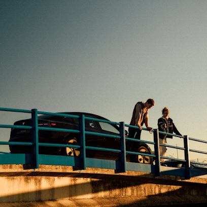 Virtuo Alquiler de Coches | Málaga - Maria Zambrano