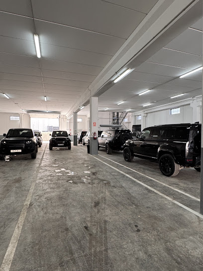 Castro car studio