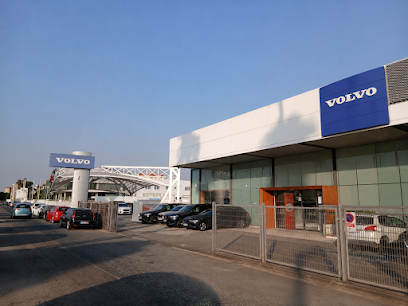 Volvo SYRSA Sevilla - Concesionario Oficial "Turismos La Raza"