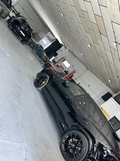 Royal Paint Works